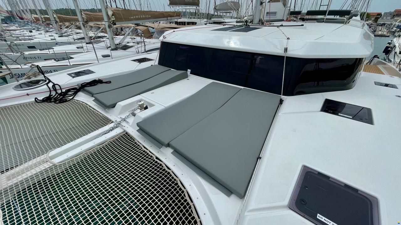 Dufour Catamarans 48
