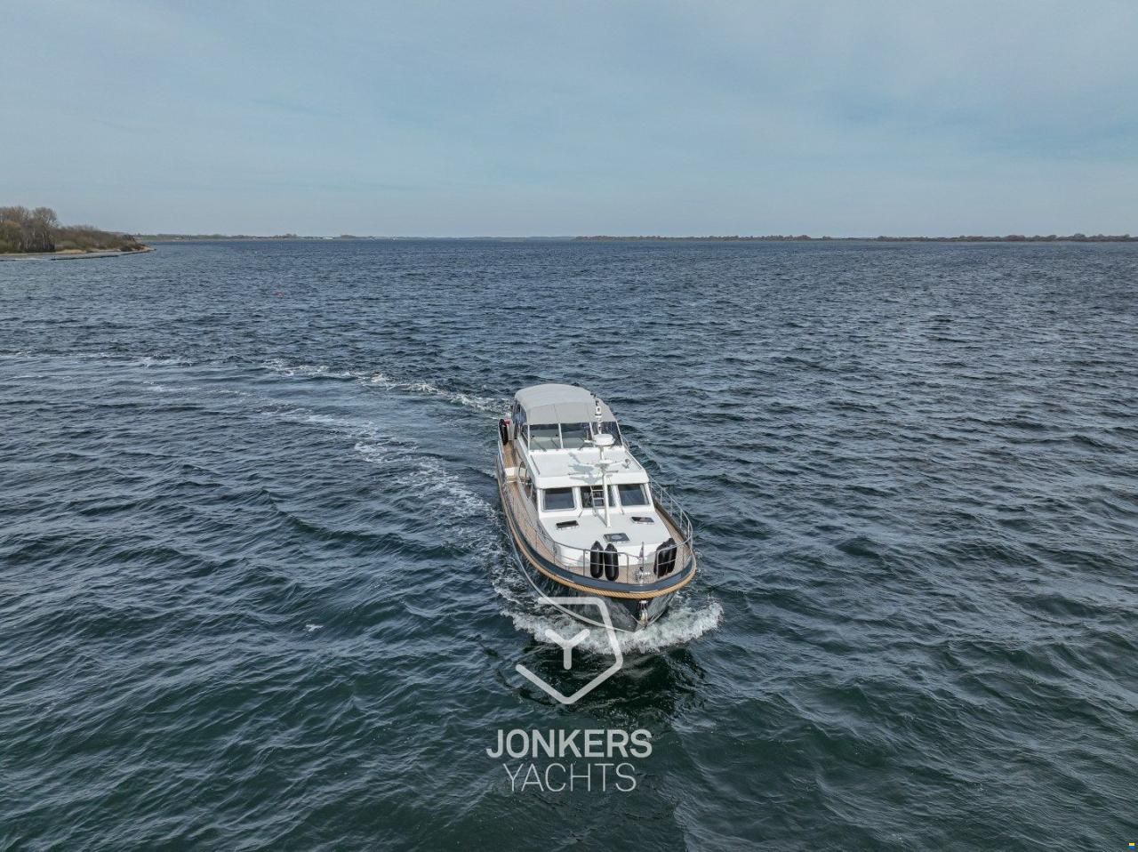 Linssen Grand Sturdy 45.0 AC "Twin"