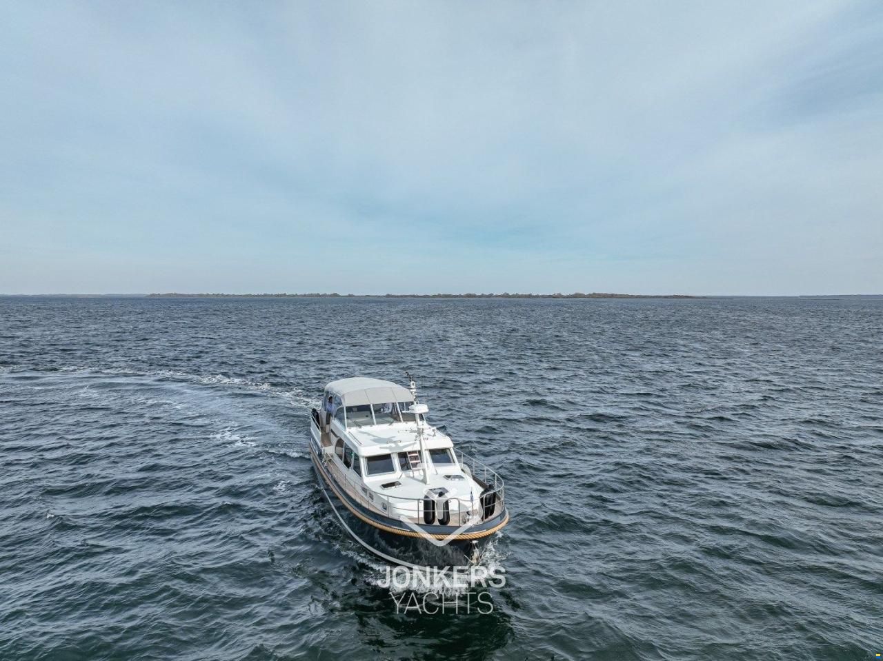 Linssen Grand Sturdy 45.0 AC "Twin"