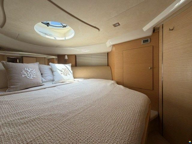 Cranchi MEDITERRANEE 43 HARD TOP