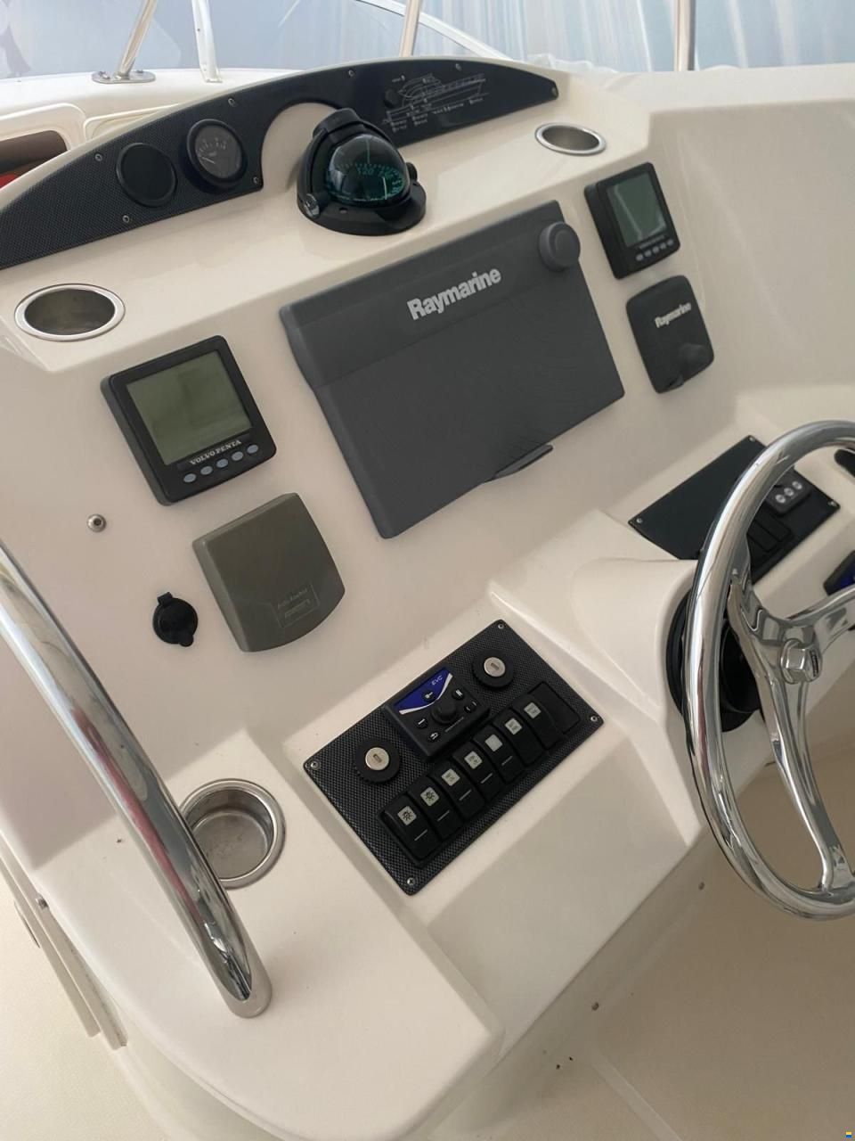 Riviera 40 Fly