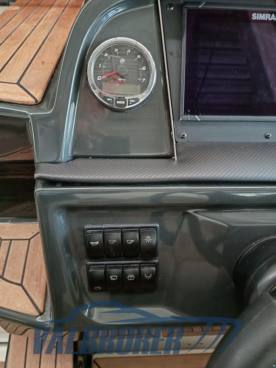 Quicksilver 755 CRUISER