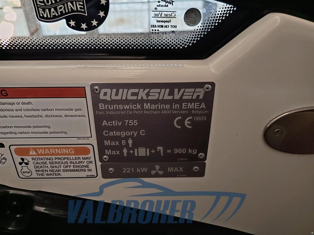 Quicksilver 755 CRUISER