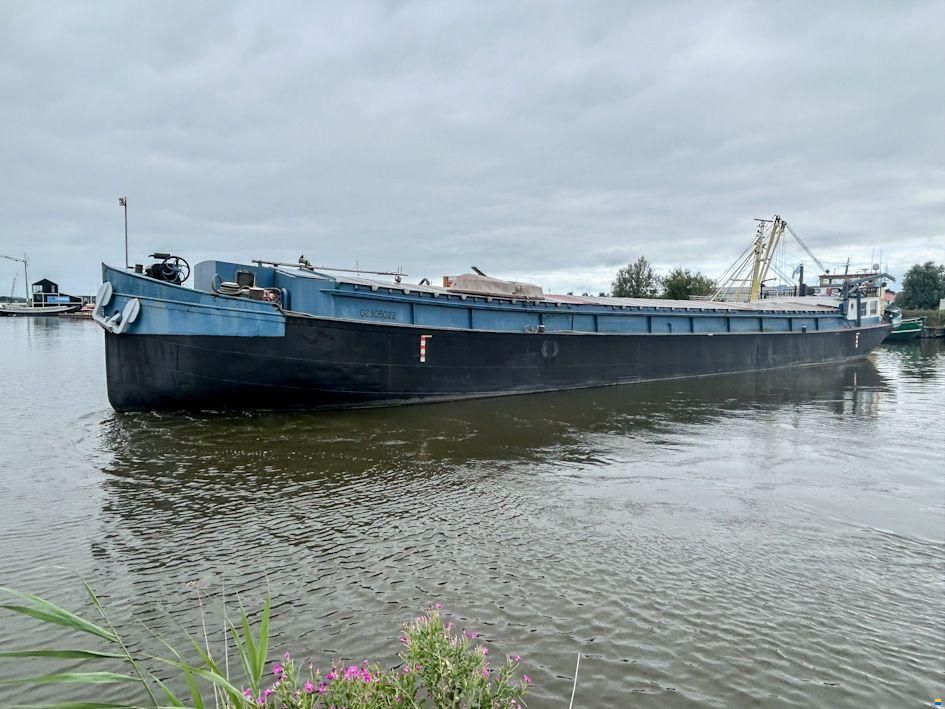 Kastje Varend Woonschip 38.89 UBC