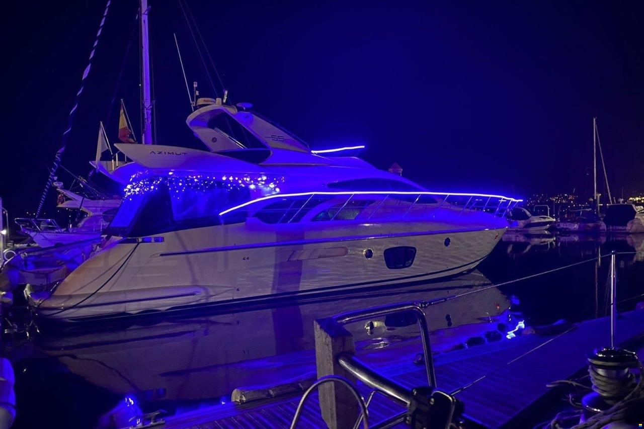 Azimut 55E