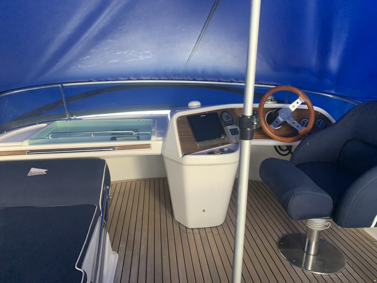 Nimbus 380 Carisma