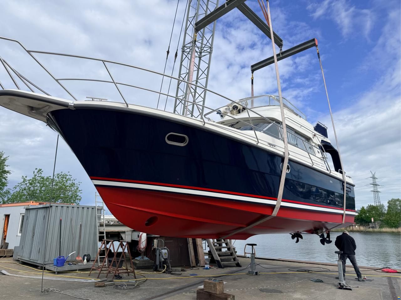 Nimbus 380 Carisma