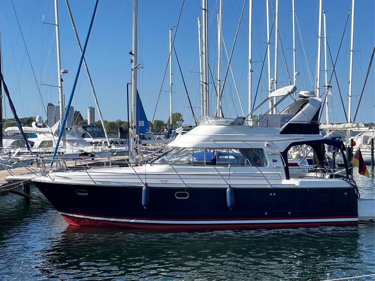 Nimbus 380 Carisma