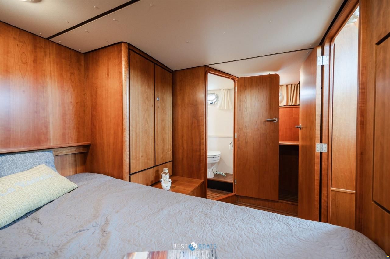 Linssen Grand Sturdy 34.9 AC