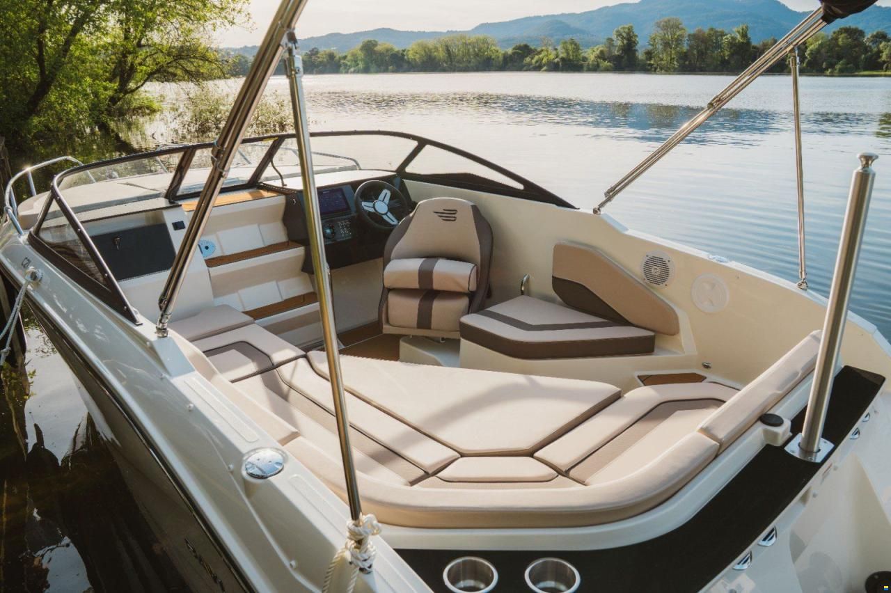 Bayliner C21 OUTBOARD
