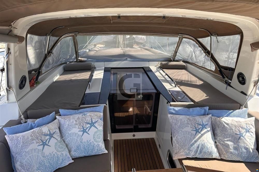 Beneteau Oceanis 55