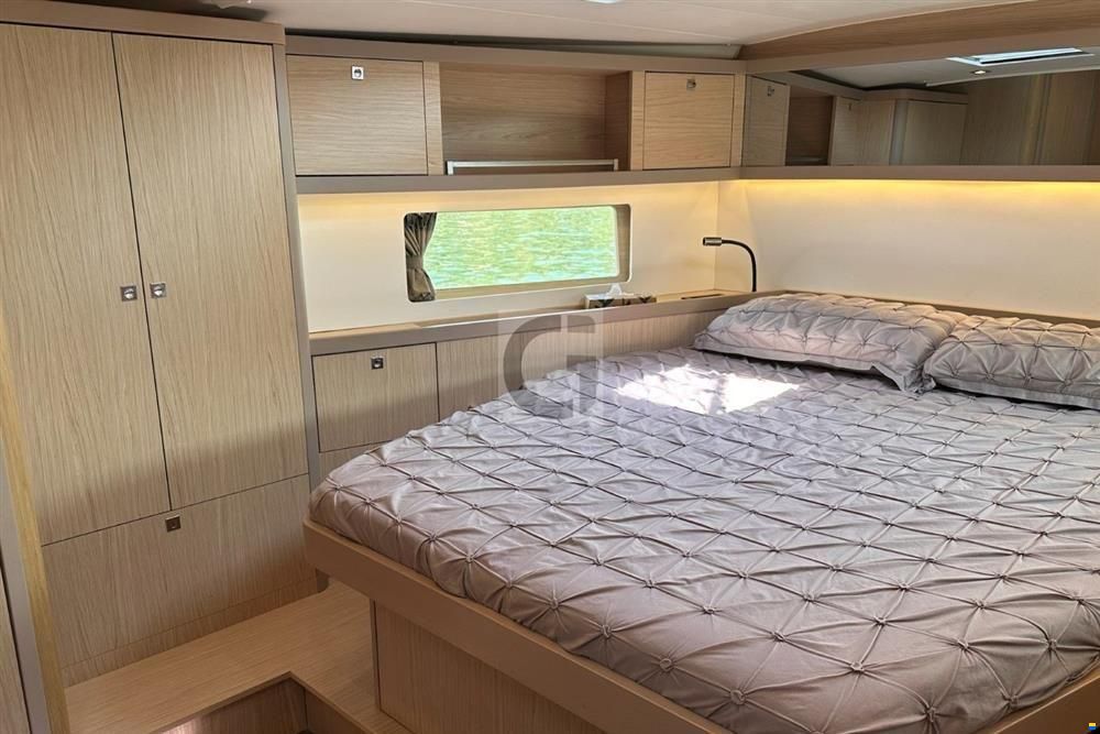 Beneteau Oceanis 55