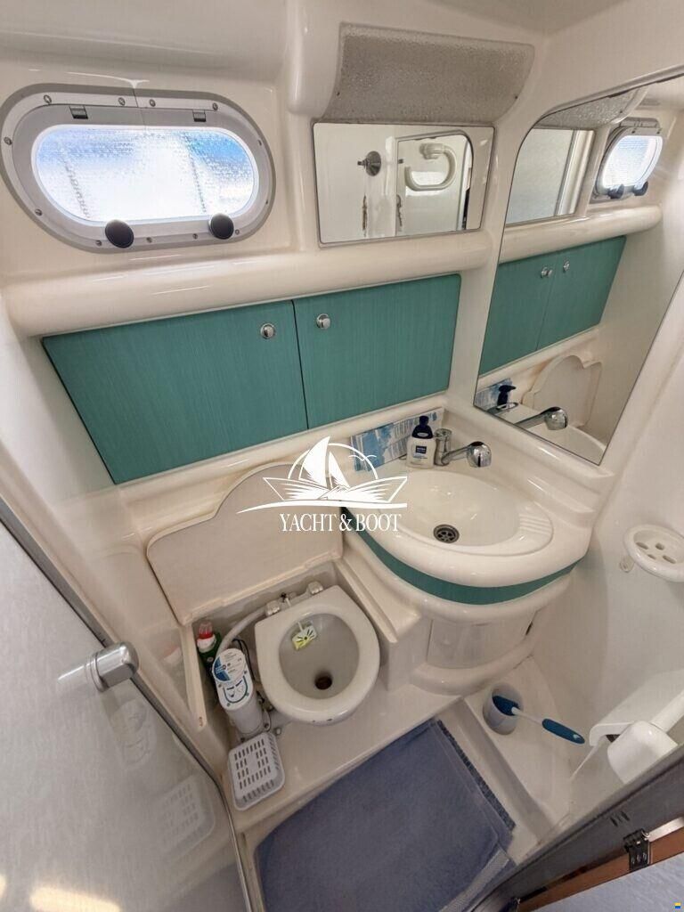 Sealine S28