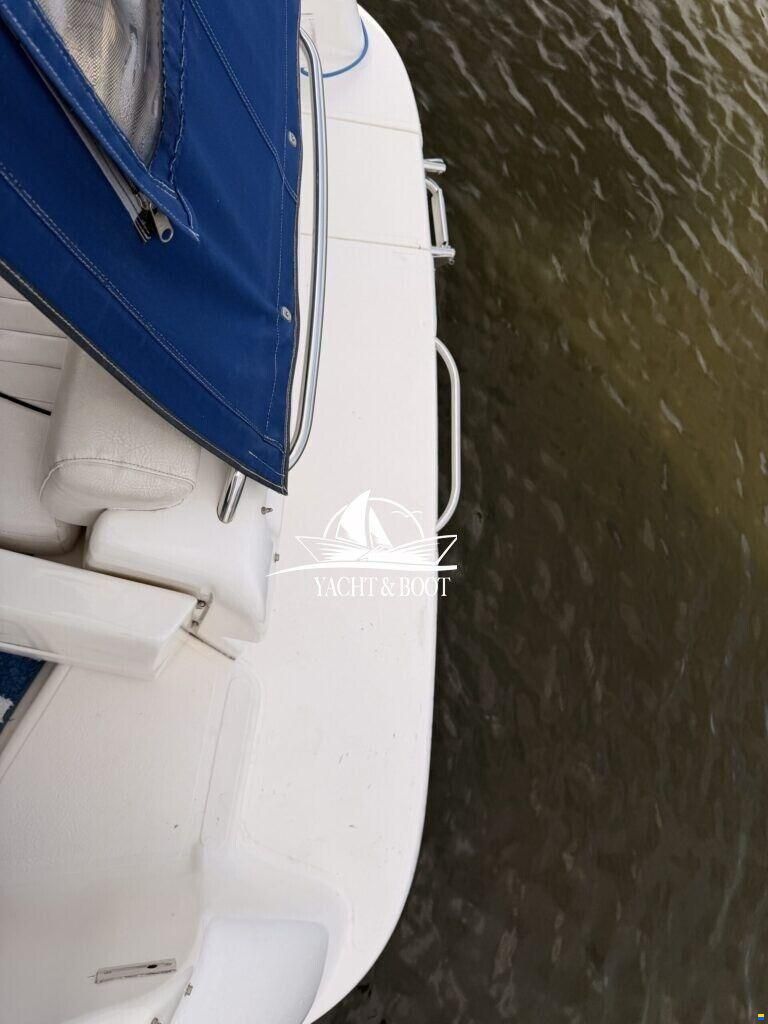 Sealine S28