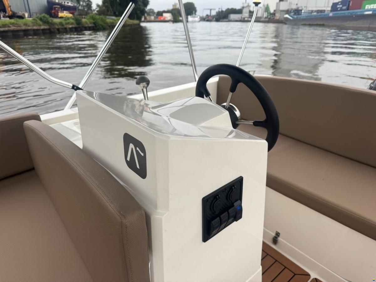 Reest Sloep 495 Aanbieding!