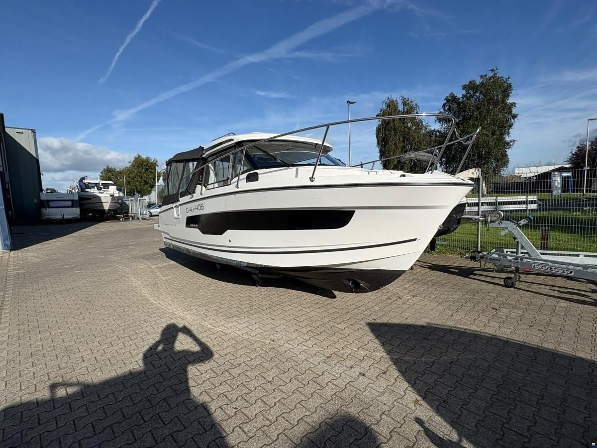 Jeanneau Merry Fisher 795