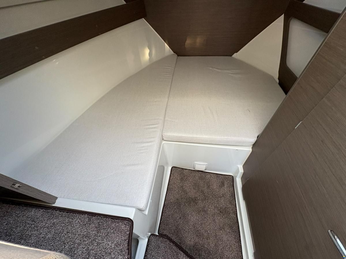 Jeanneau Merry Fisher 795