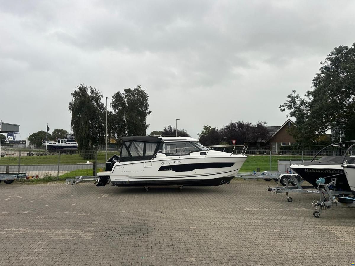 Jeanneau Merry Fisher 795