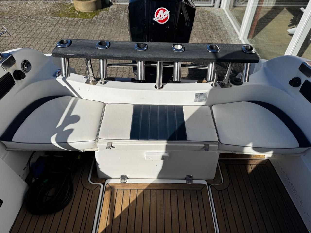 Örnvik 630 WA Commander med F175 hk Mercury-EFI