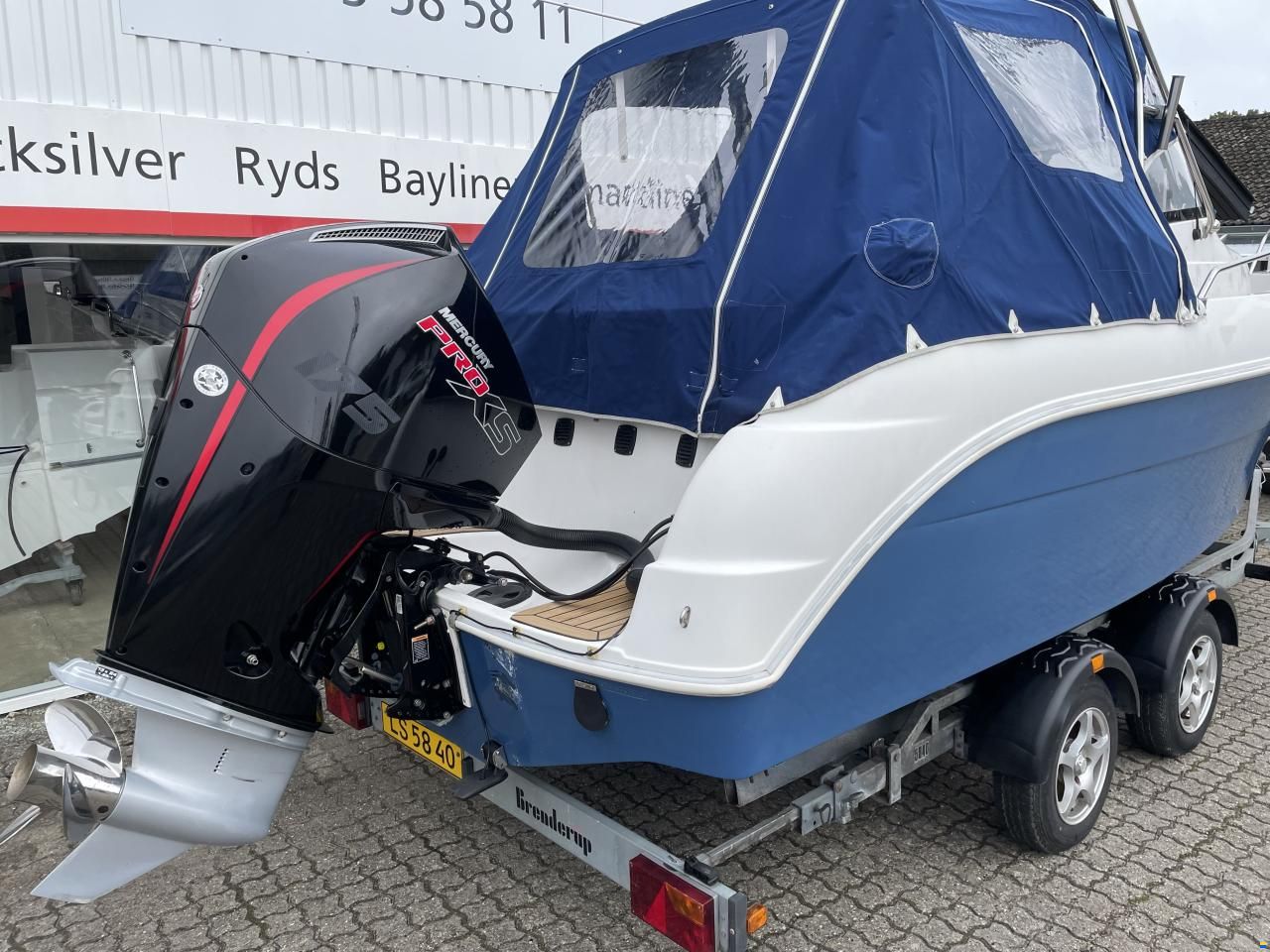 Örnvik 630 WA Commander med F175 hk Mercury-EFI