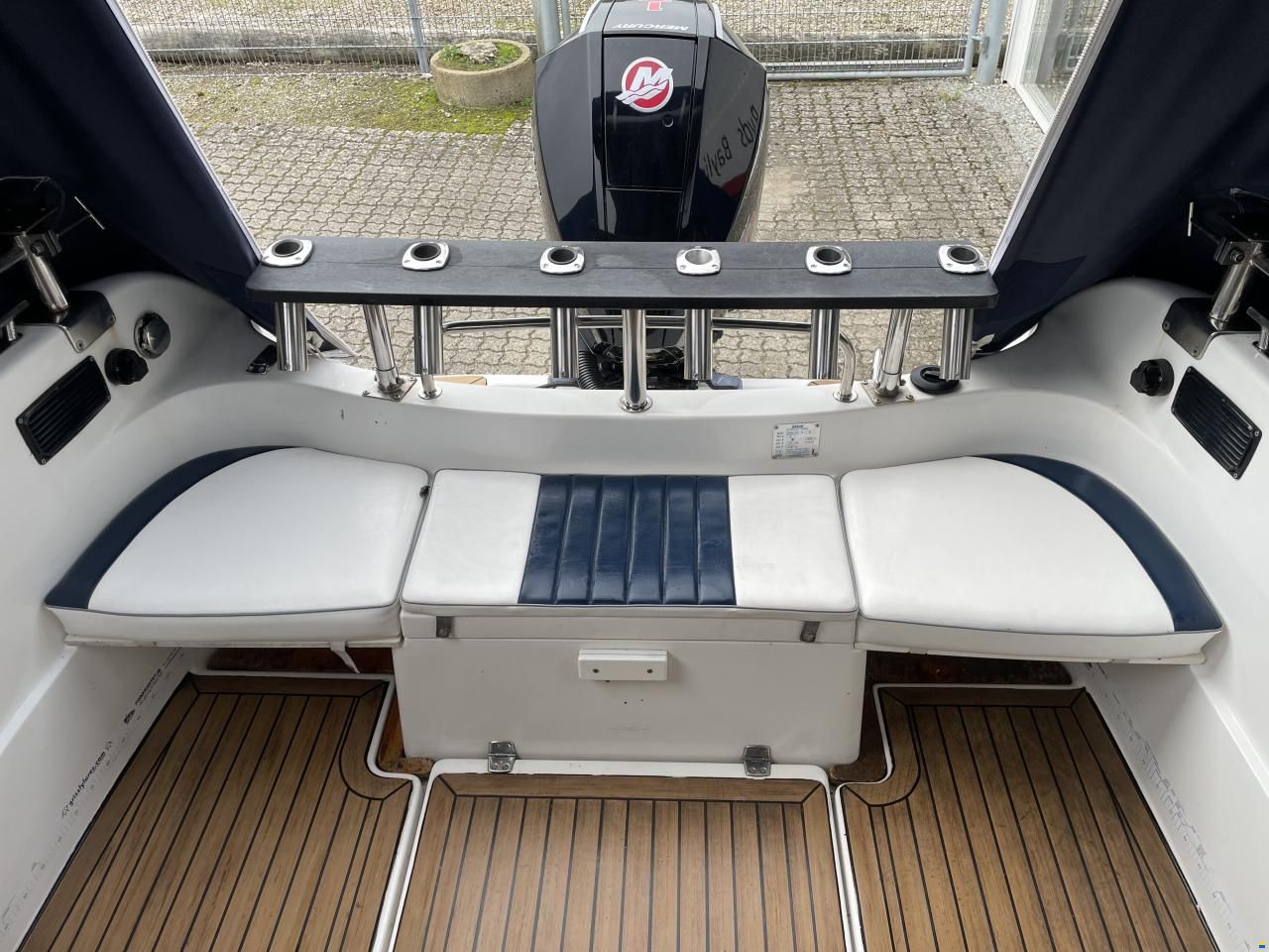 Örnvik 630 WA Commander med F175 hk Mercury-EFI