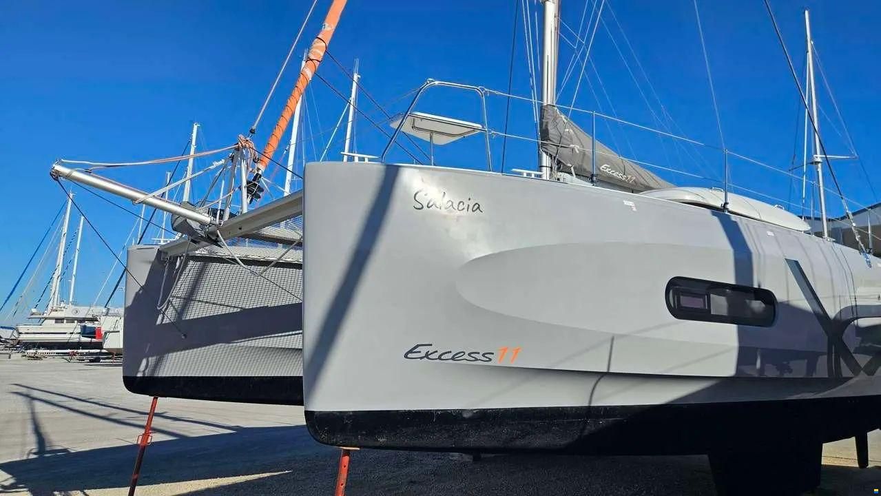 Beneteau EXCESS 11