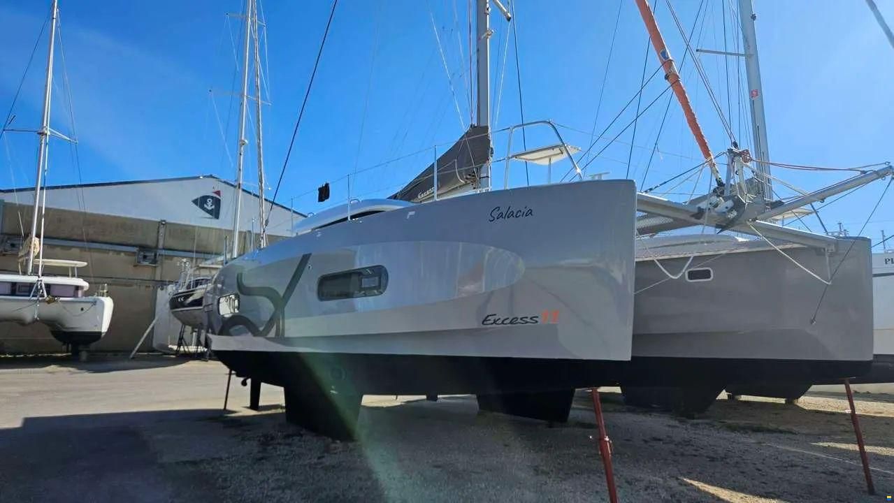Beneteau EXCESS 11