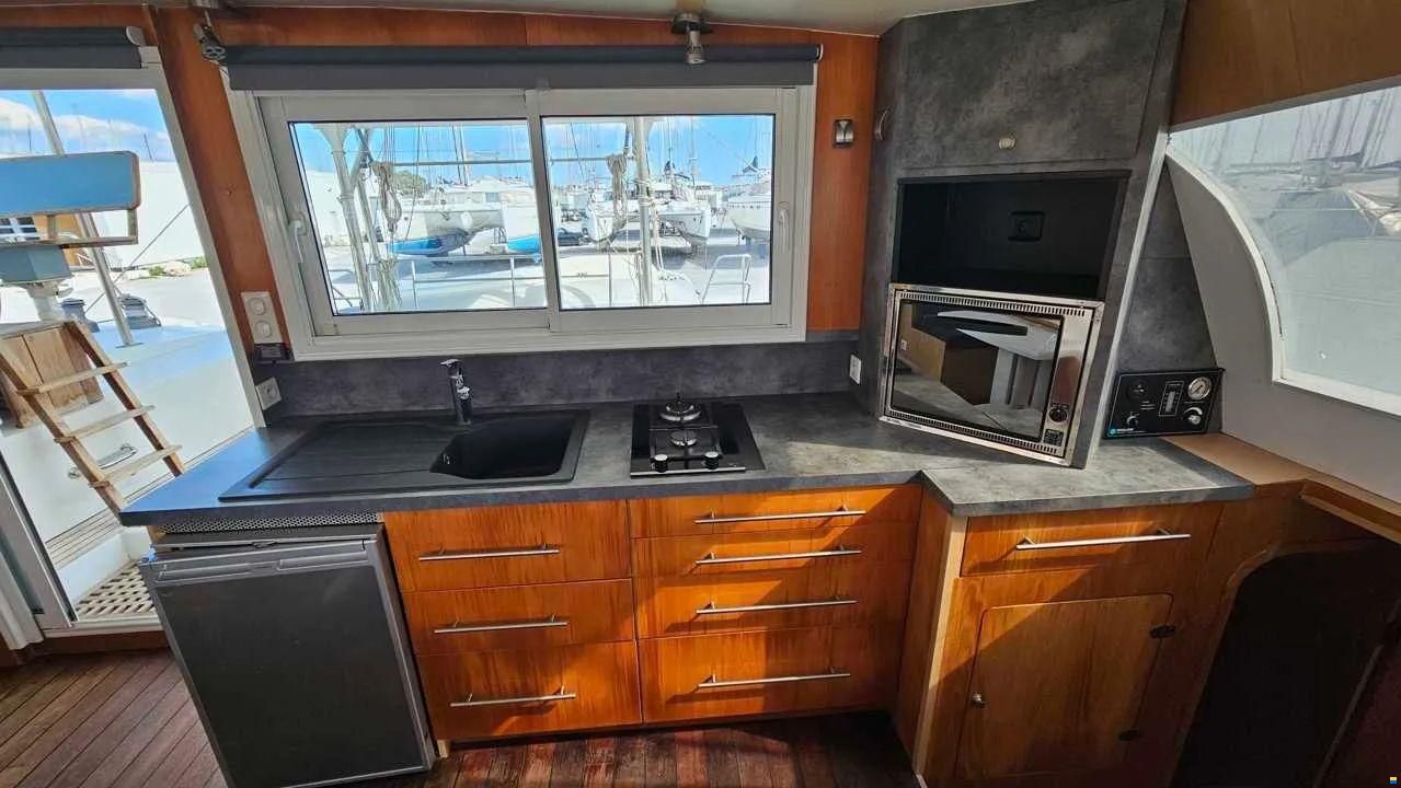 AB Marine ECLIPSE 472