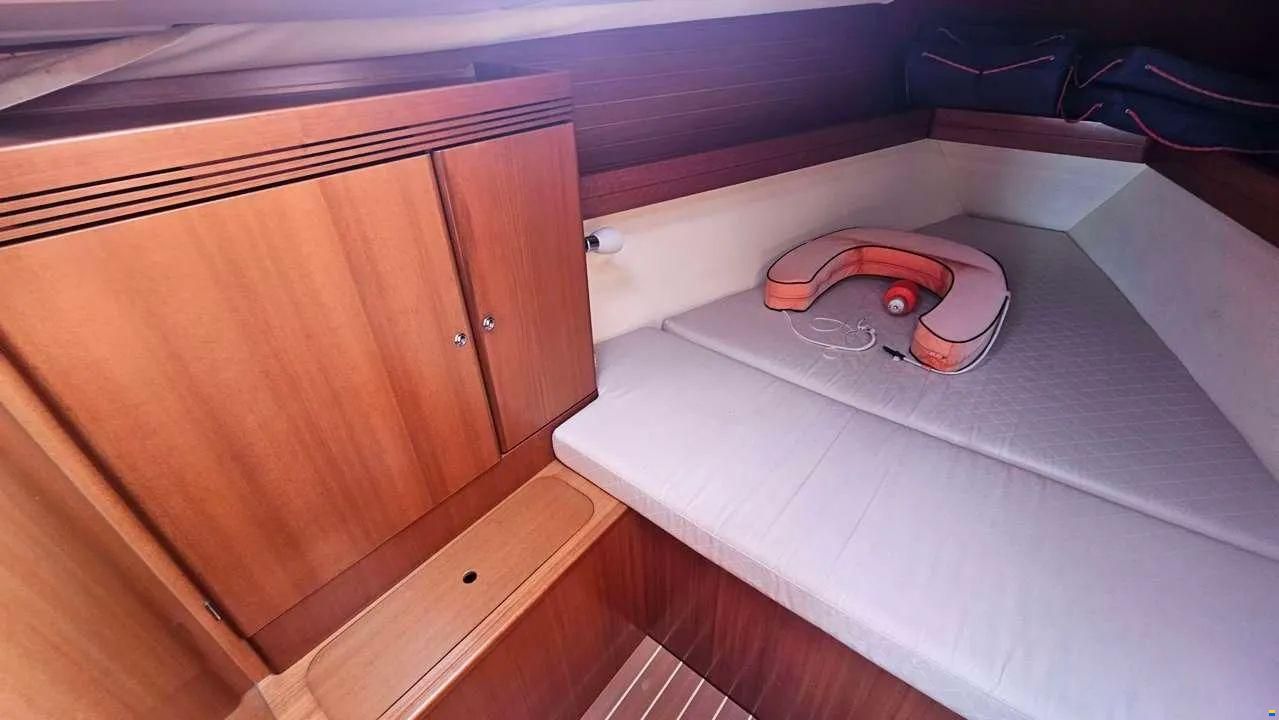 Dufour 34 PERFORMANCE