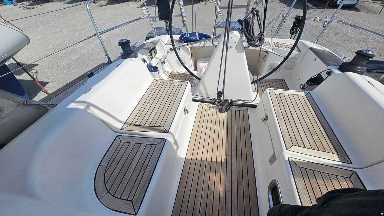 Dufour 34 PERFORMANCE