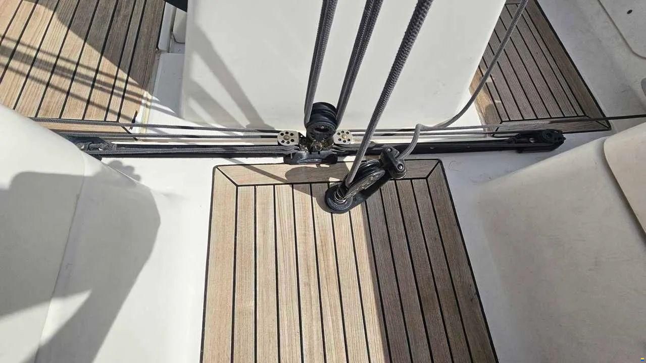 Dufour 34 PERFORMANCE