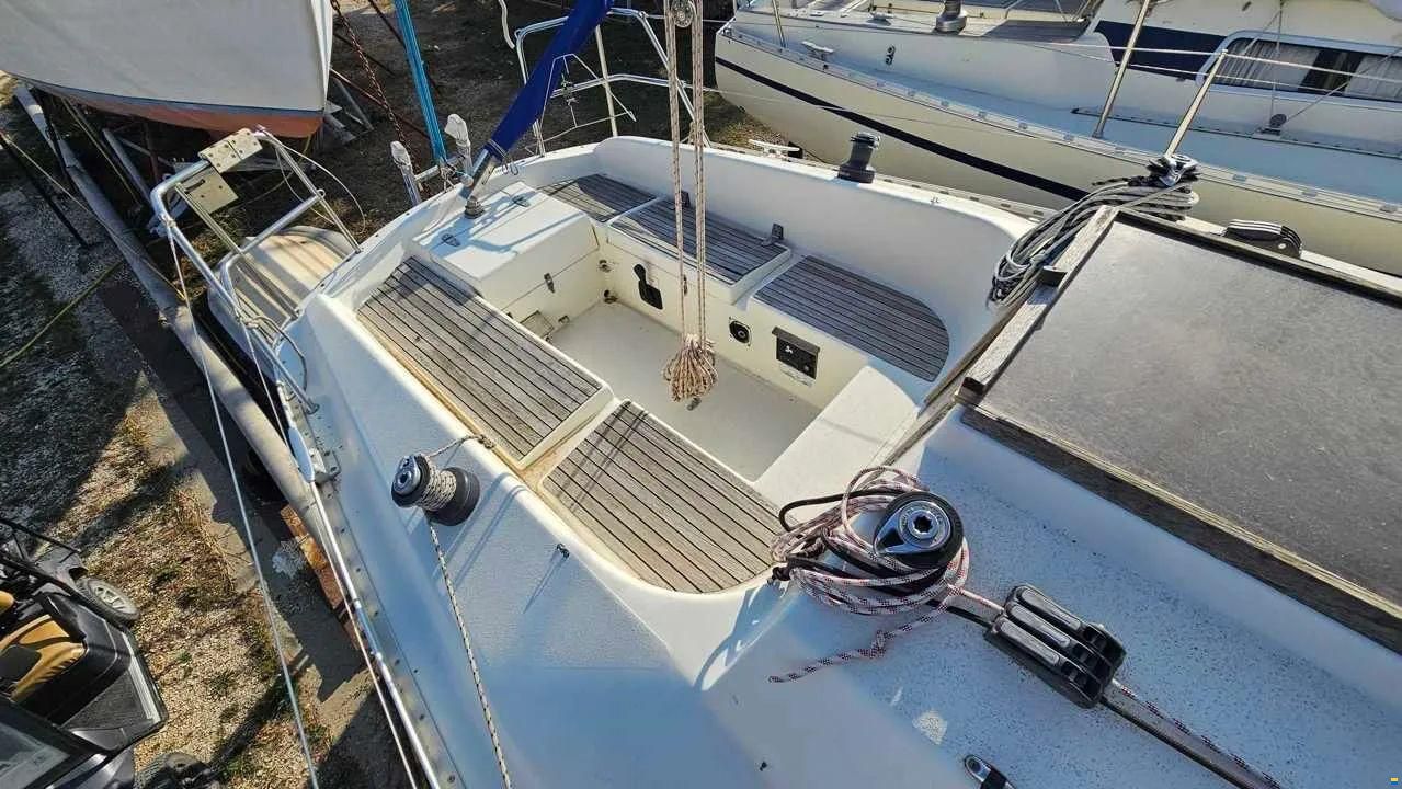 Hanse 300