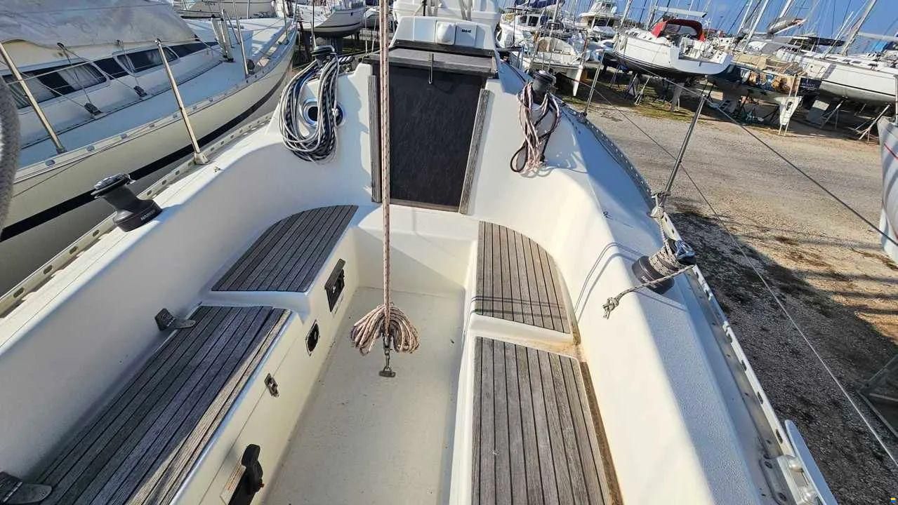 Hanse 300