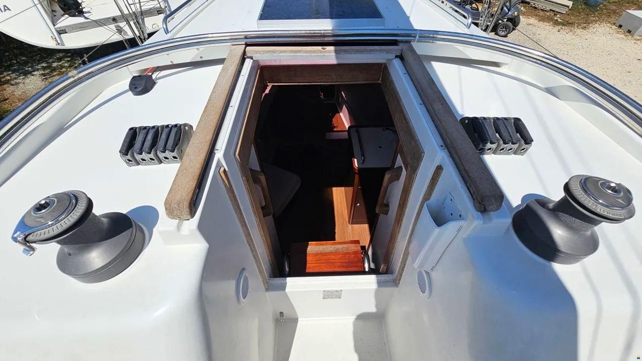Hanse 320