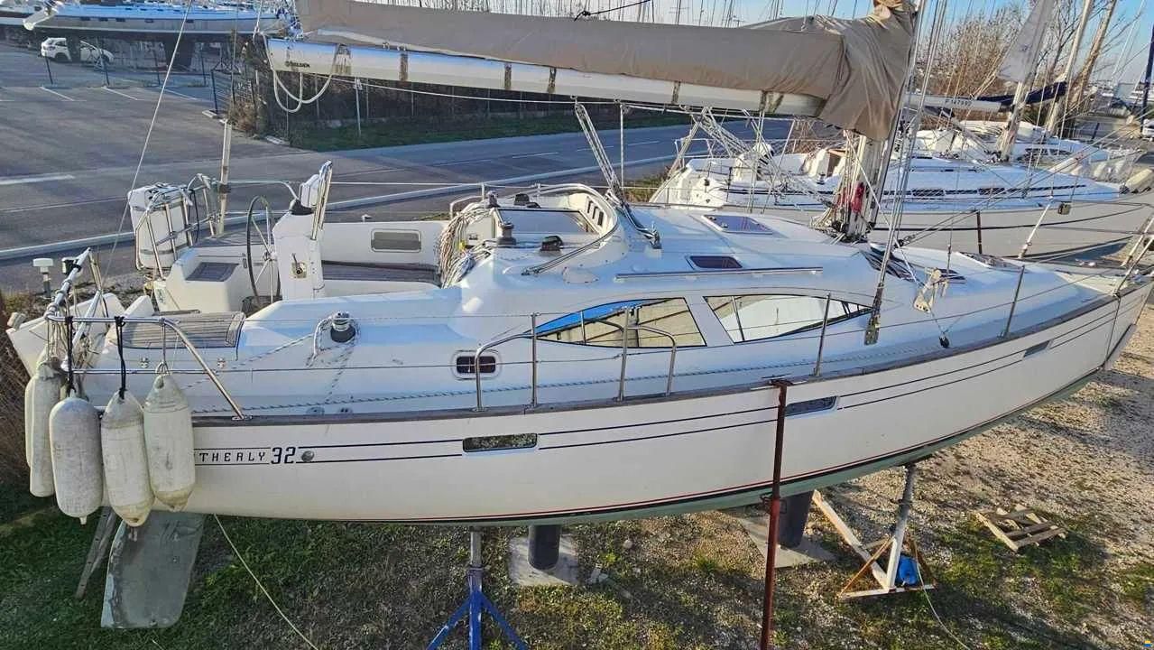 Northshore Yachts SOUTHERTLY 32