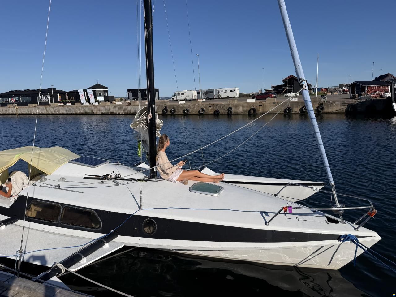 Trident 27
