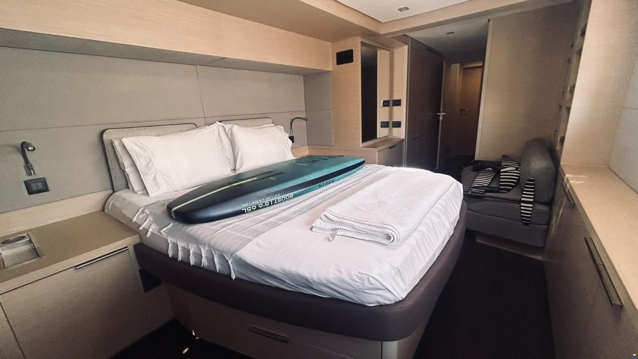 Lagoon 55 Owner's Version