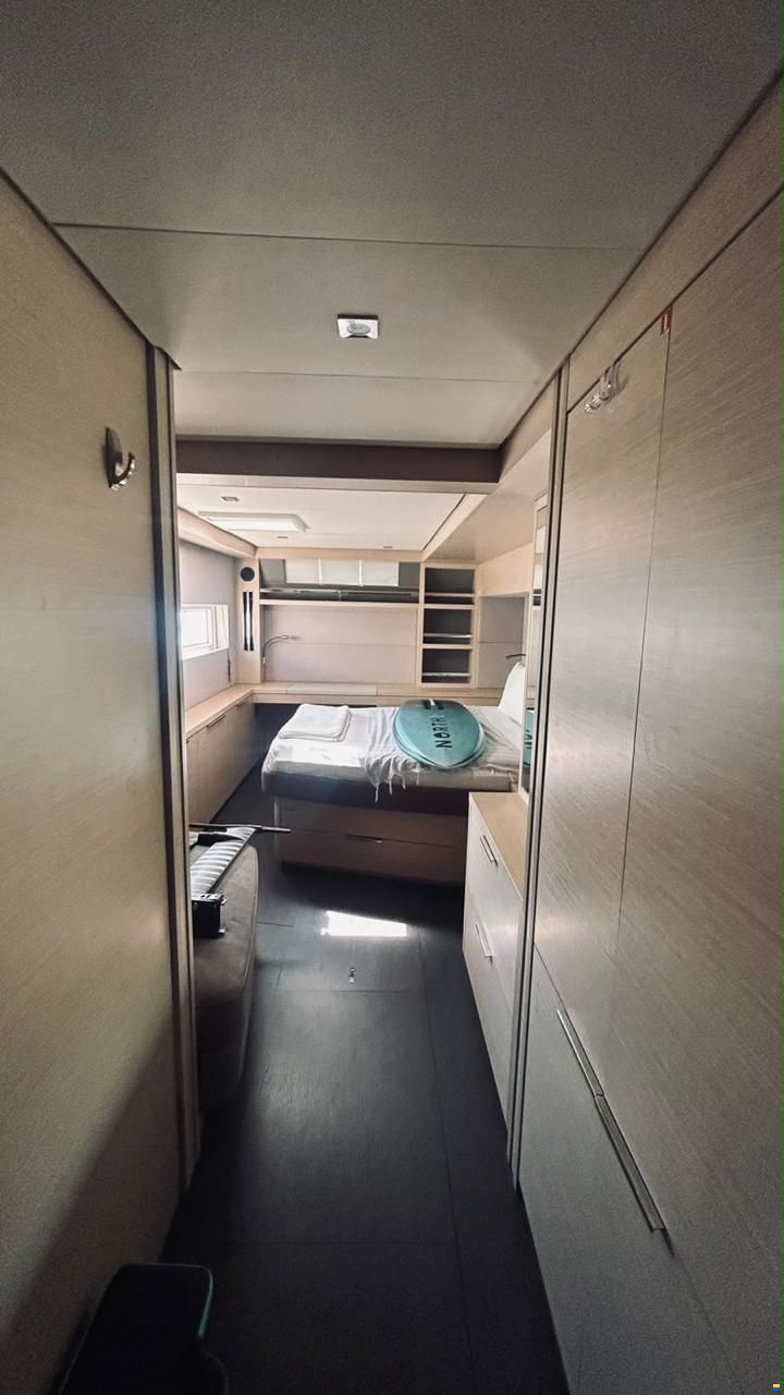 Lagoon 55 Owner's Version