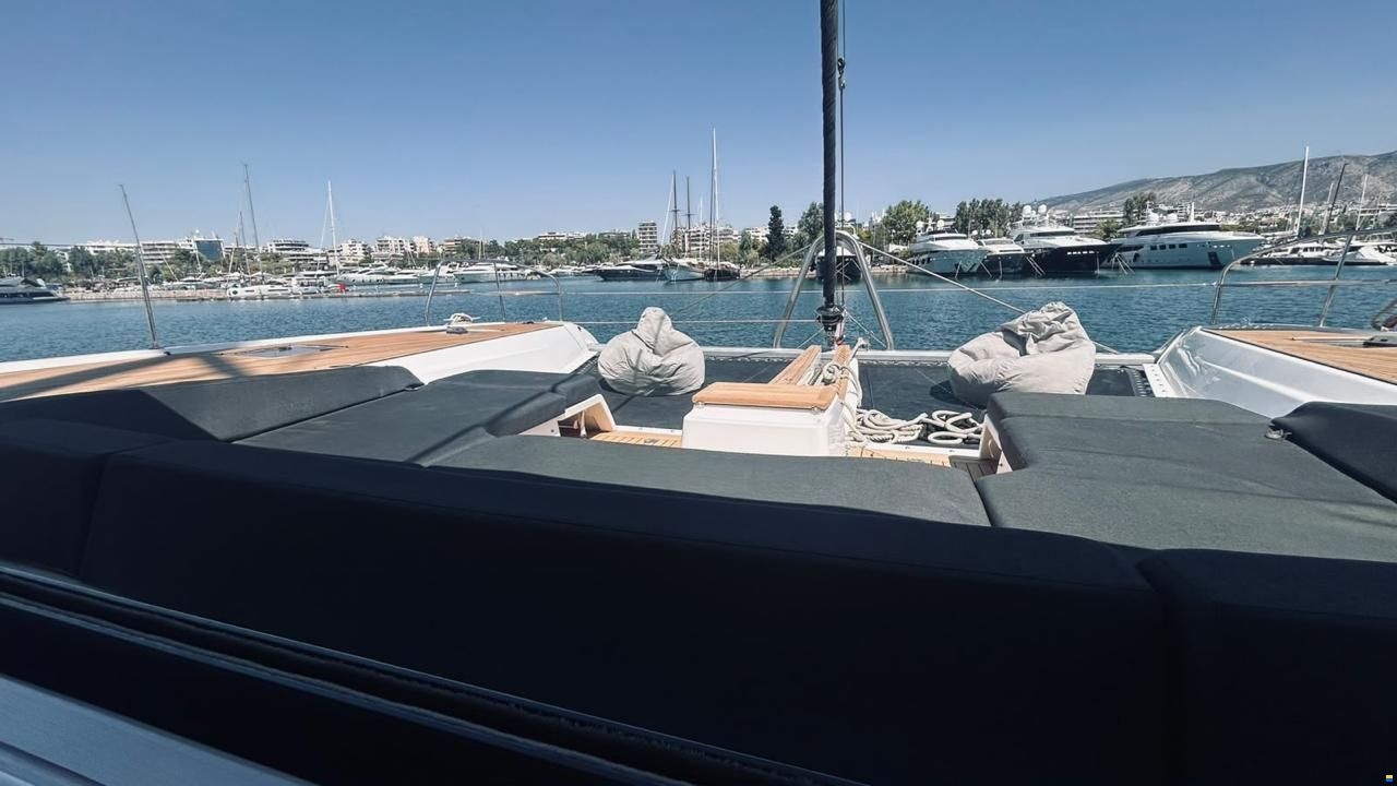 Lagoon 55 Owner's Version