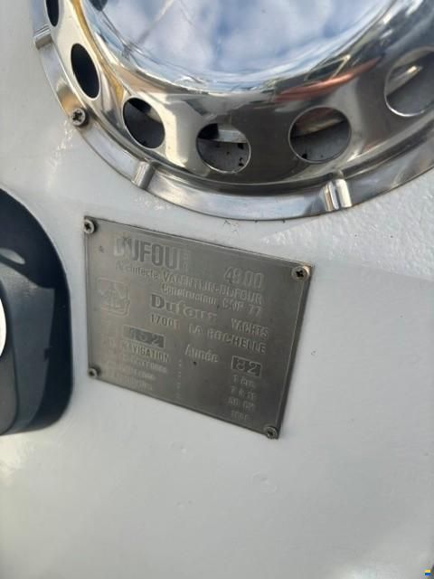 Dufour 4800