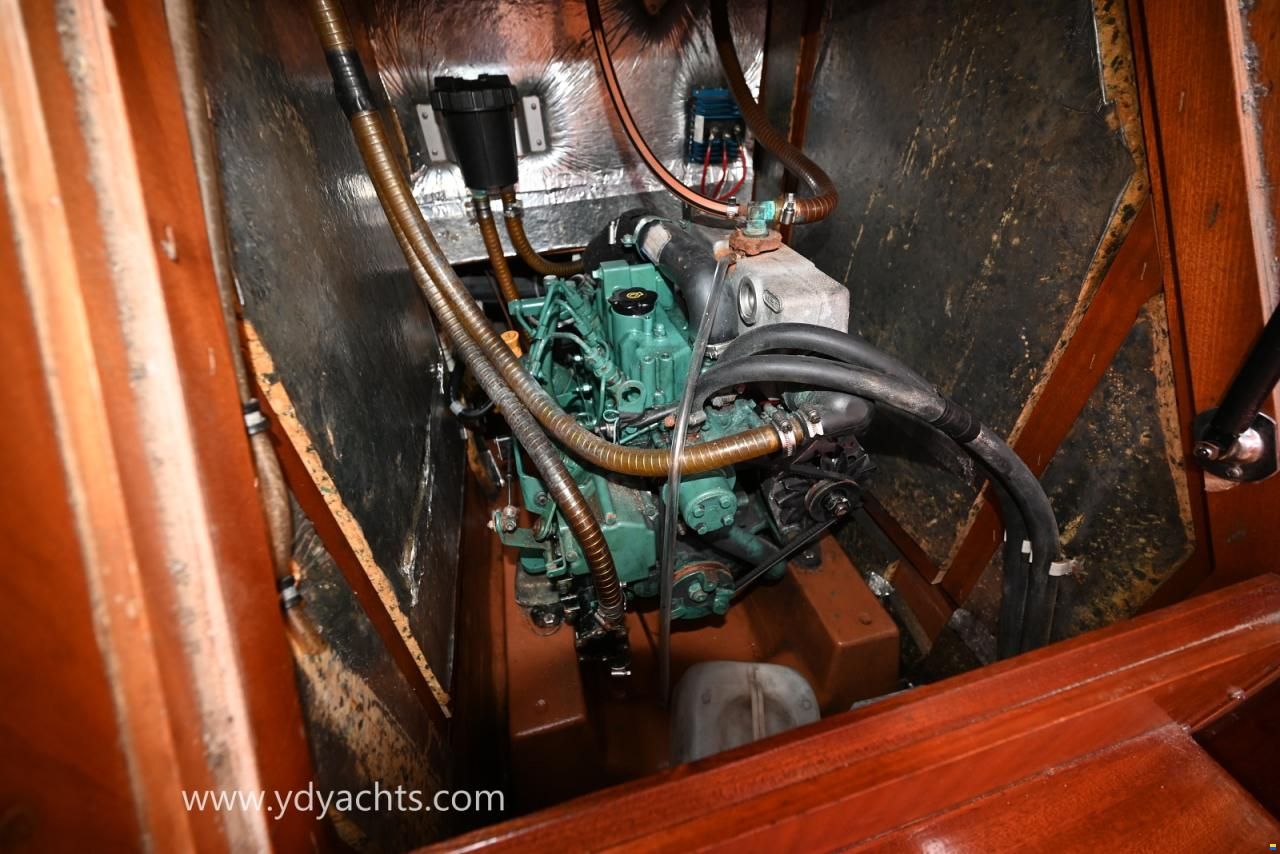 Bavaria 38