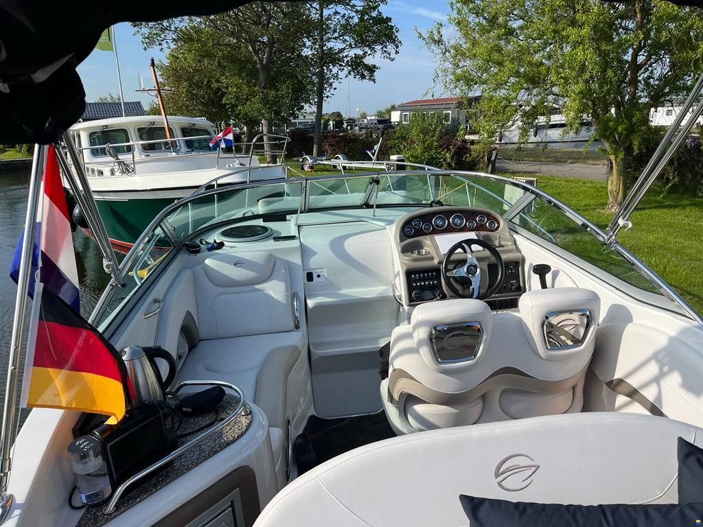 Crownline 264 CR