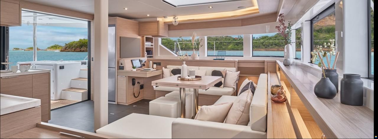 Lagoon 55
