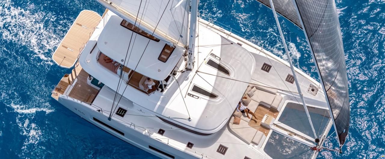 Lagoon 55