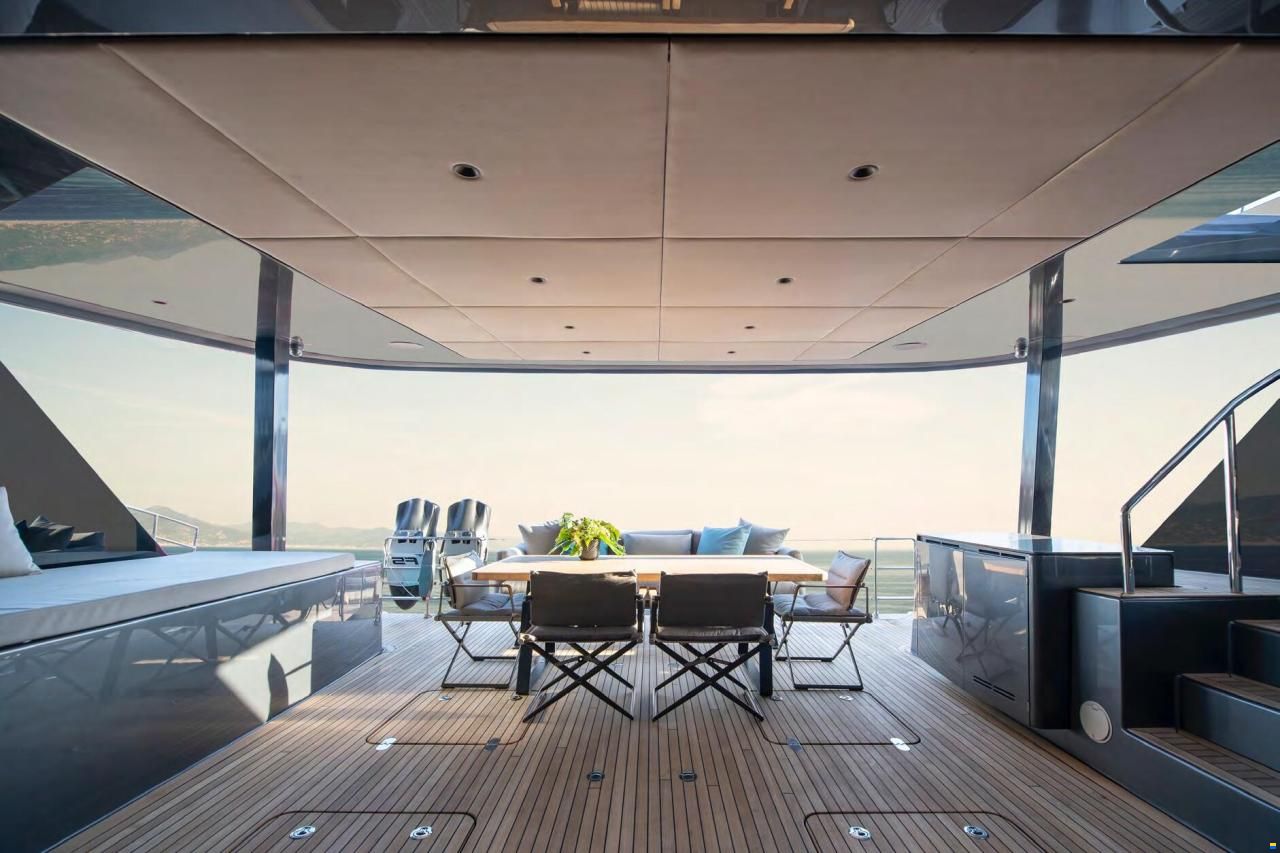 Sunreef 60 SAILING