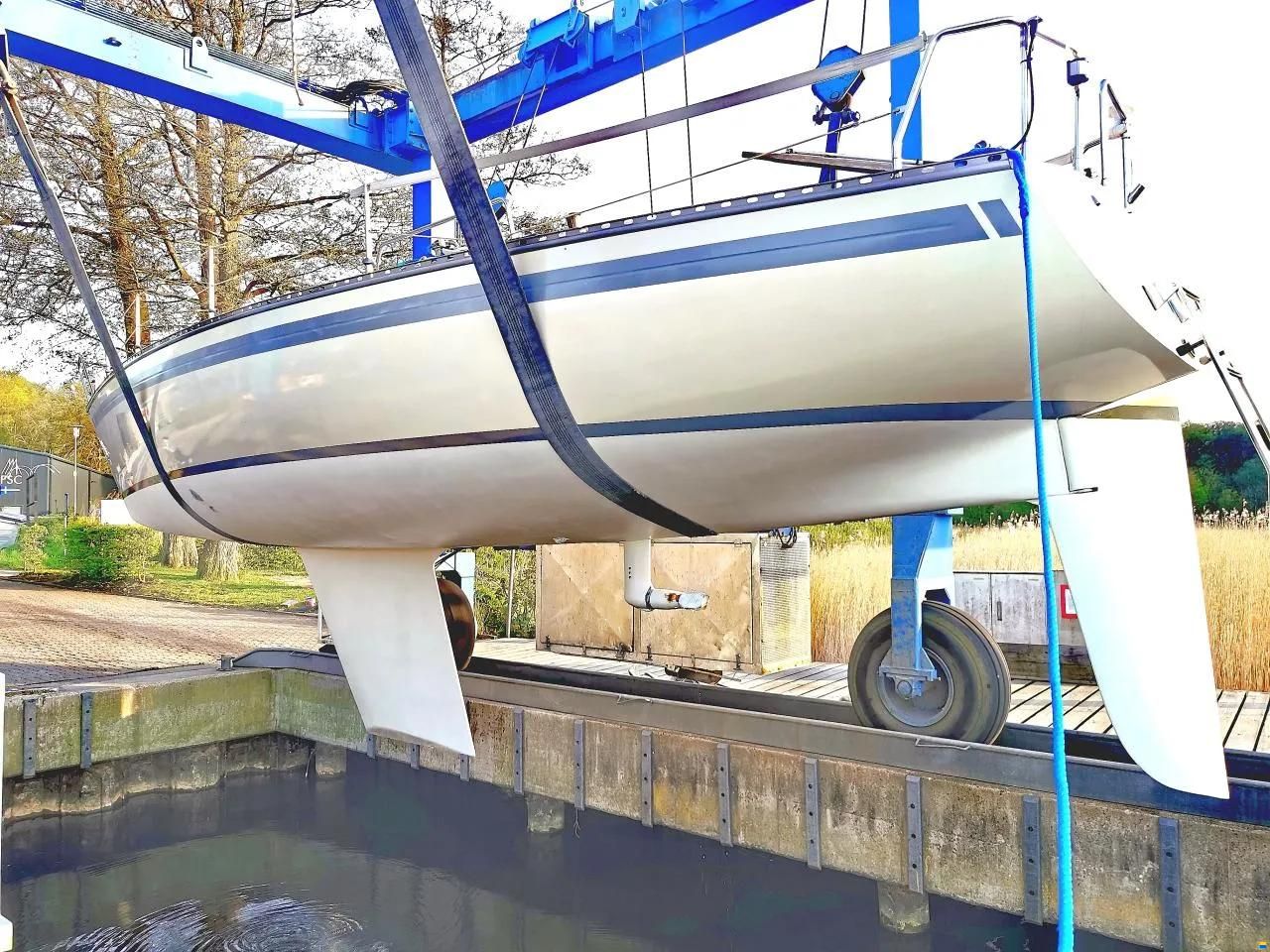 OL Boats International 1006