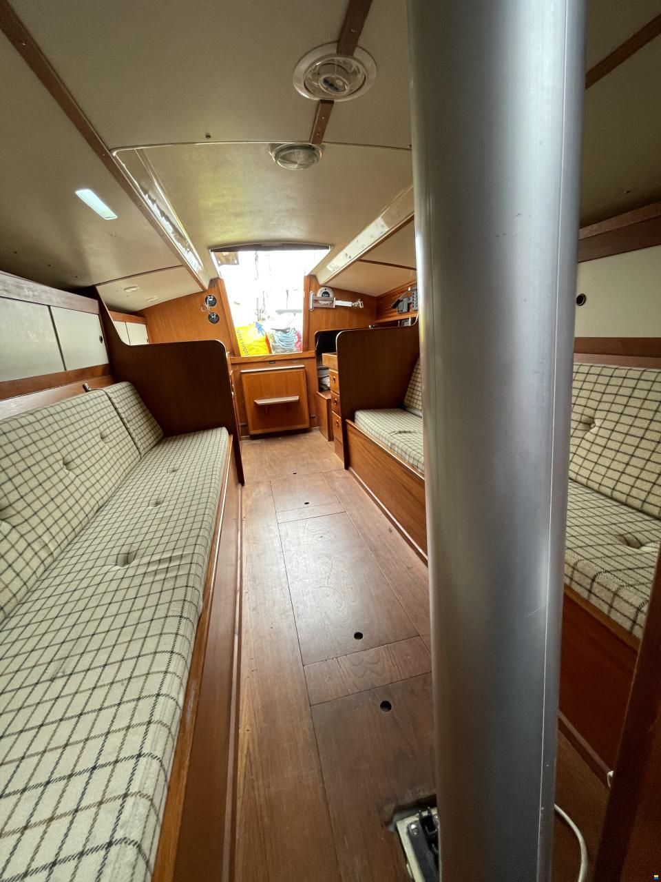 OL Boats International 1006
