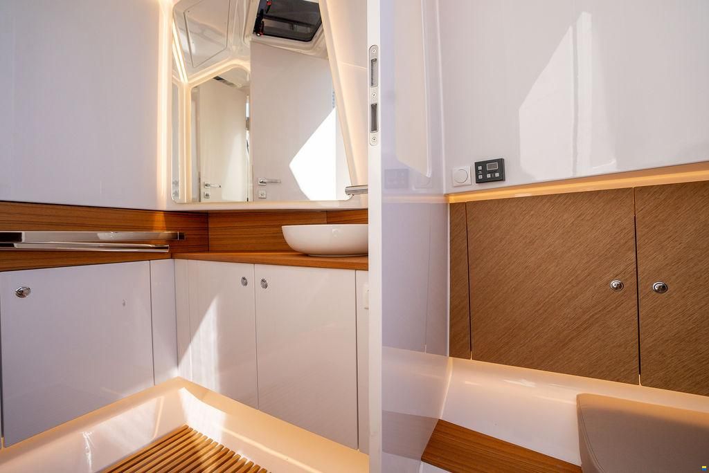 Frauscher 1212 Ghost Air