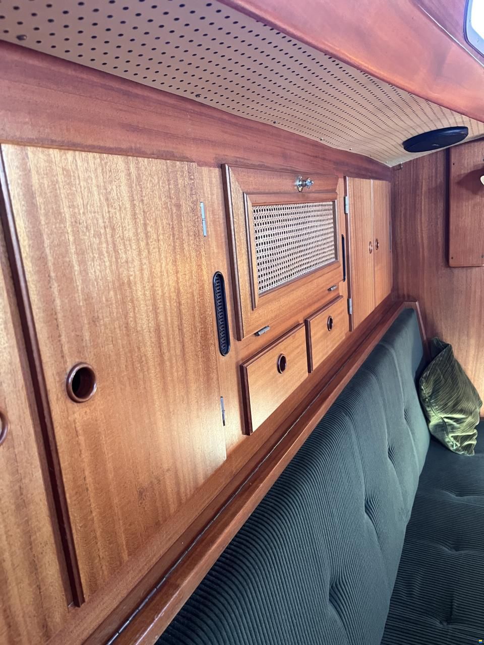 Henningsen & Steckmest Scalar 31