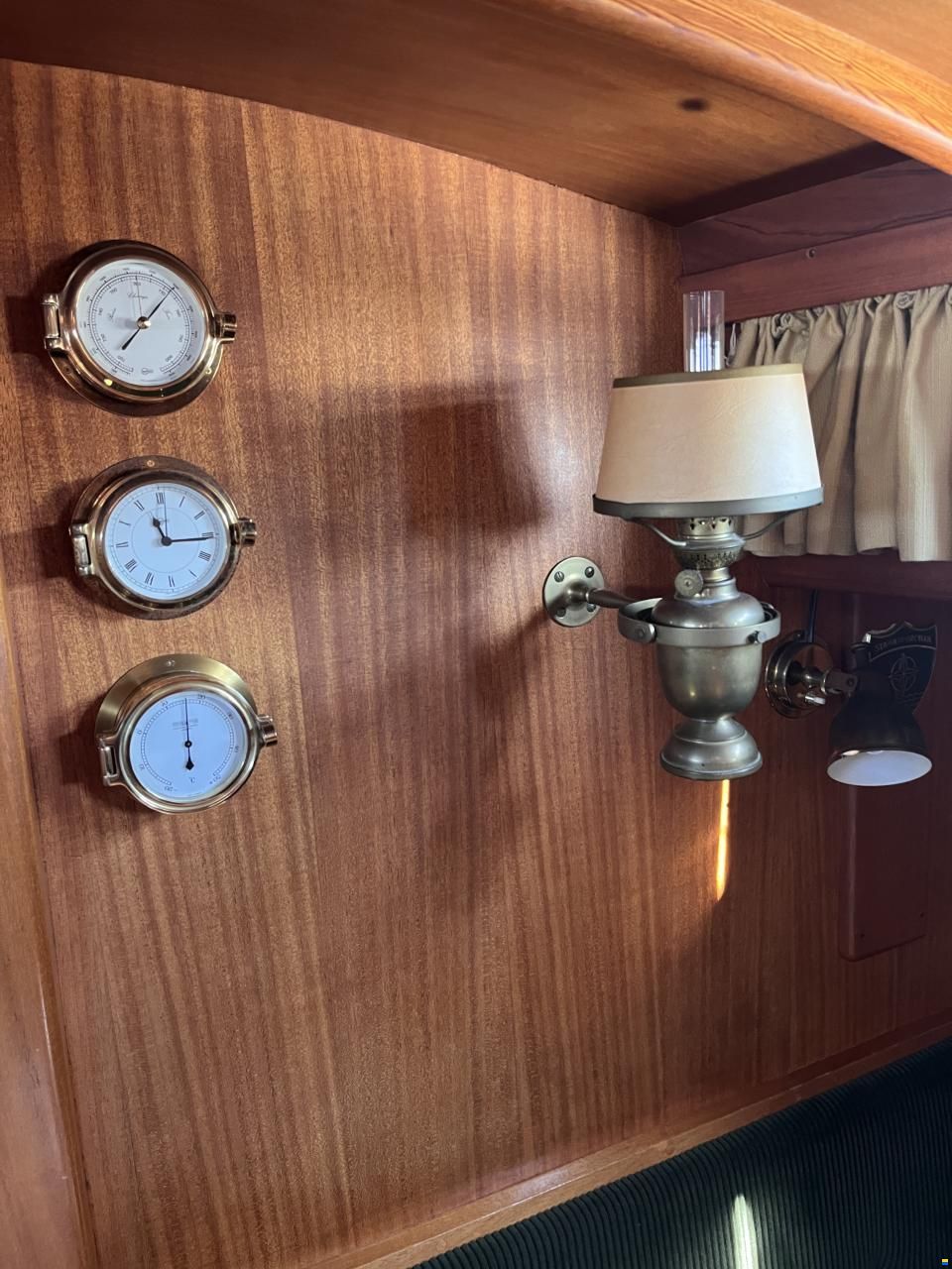 Henningsen & Steckmest Scalar 31